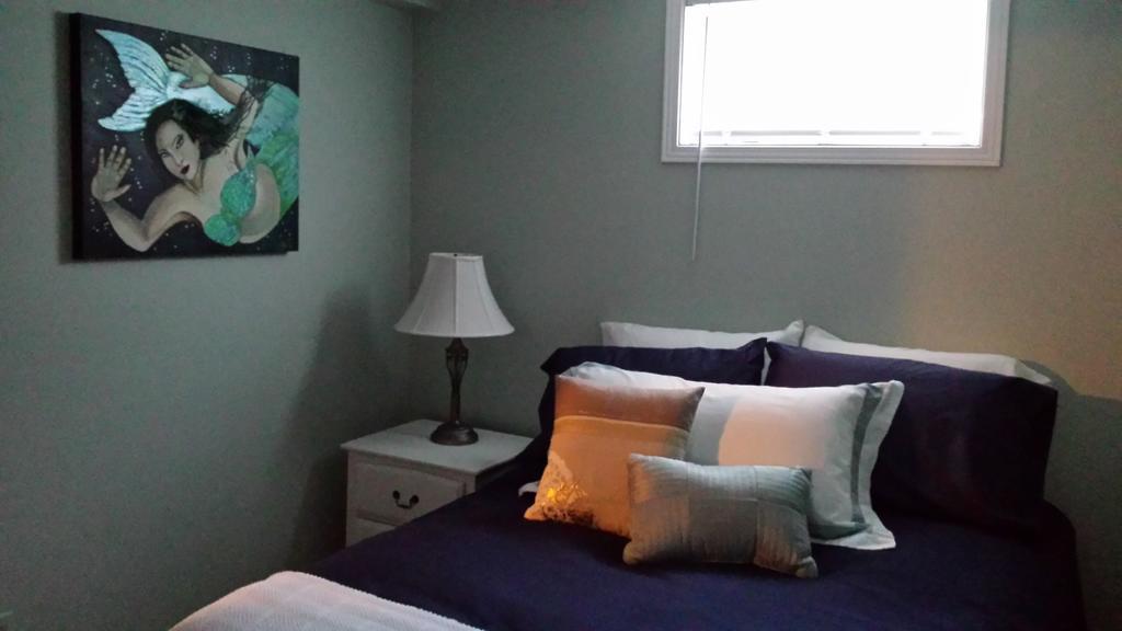 Fully Furnished On Broadway In Moncton 아파트 외부 사진